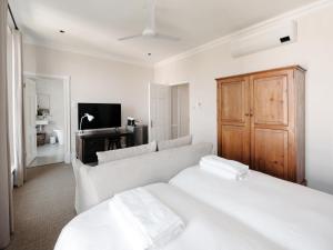 Cape Finest - De Waterkant House