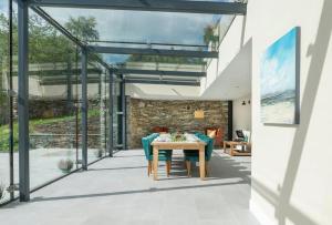 Secluded Luxury Off-Grid Hideaway