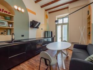 Xenia Apartments - Renovated two-room apartment in SantAmbrogio