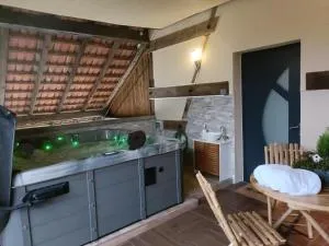 Maison d'hôtes avec Jacuzzi -Sauna - Valdieu