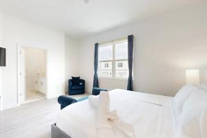 5BR House with Private Pool, 15 min to Disney