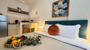 Deluxe Studios - Perfect for Short or Long Stays