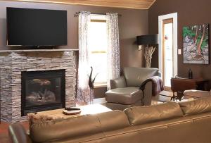 2BR Cottage Surrounded by Nature