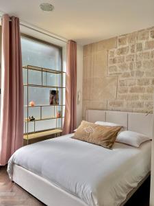 Canal St Martin Miss Dodu