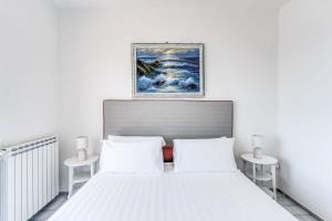 Villa Dafne Gulf Views Pool and Guest Services by Feeling Italy