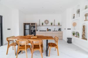 Luxury Villa 2br In Canggu Padonan