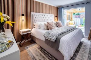 Von Chambers Blouberg