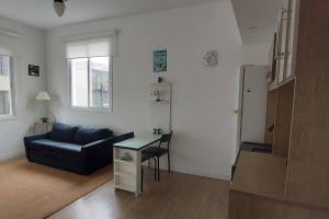 Ap no Bom Fim prático confortável e perto de tudo