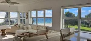 Newly Remodeled Luxury Beachfront 2-Bedroom Condo - Pinders Point