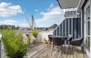 2 Bedroom Lovely Home In Grenaa