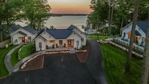 Cottage four lake retreat - Interlochen