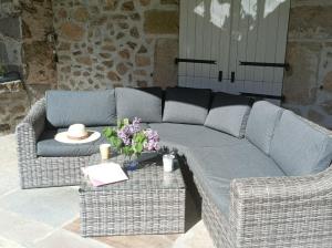 Maisons de vacances Holiday Gites in Dordogne are two charming, spacious gites offering privacy and tranquillity for that perfect get away holiday : photos des chambres