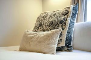 The Willow - Studio 12