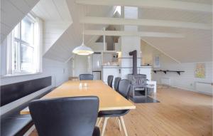 Amazing Home In Blåvand With Wifi