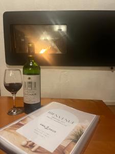 Bateaux Peniche Amadeus conviviale et cosy , proche de Disney et de Paris : photos des chambres