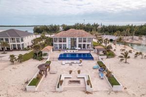 Biminis Beachfront Dream Villa