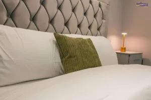 Adam Short Stay - East Ham