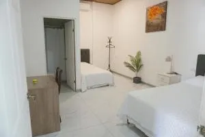 Cabinas La Sirena - Esparza