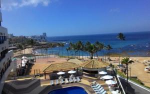 Maravilhoso 2 quartos vista mar no Ondina Apart