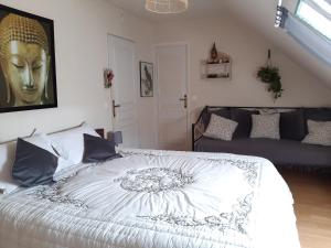 Chambres dhôtes Les Hauts de la Vaucouleurs suite Blanche Colombe