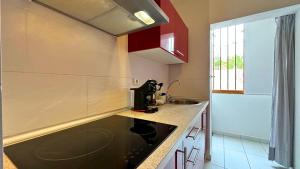 MarketHome Bouganvillas 2