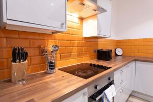 Central Blackburn Modern 1 Bedroom Apartment