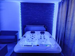 Love hotels Love Room Emoi de toi : photos des chambres