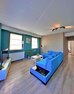 Coroni Seasons Apart With Panoramic View