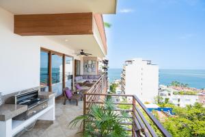 Pinnacle Resorts 220