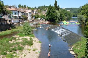 Les Carbonniers
