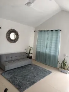 Fresco Departamento con balcón - Subteniente López