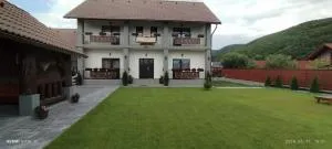 Constantin Panzió - Praid