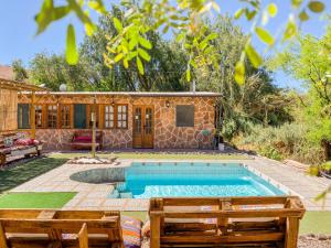 Altos de Quitor, Glamping