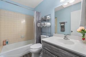 3 Bedroom, Outdoor Dining, Great Location