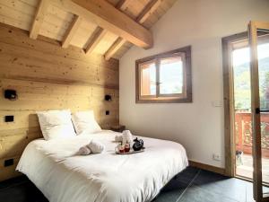 Résidence Ch. Col De La Lune - Chalet Montagnard avec Jacuzzi et Vue Panoramique MAE-4544