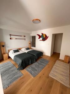 Spacious property ocean view, pool and garage