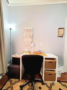 Merjs Guest House in Wolesly