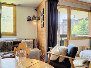 Résidence Aiguille Du Fruit - Studio rénové, pied des pistes, proche centre MAE-4821