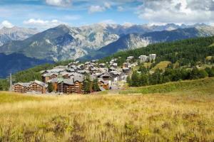 Résidence Colchiques - Studio 4 couchages vue sur la montagne Vars St Marie MAE-9861