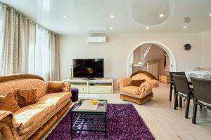 Villa Impresionante al Canal con Piscina