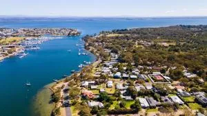 Island House - Raymond Island