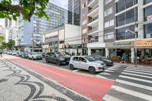 Apto na avenida atlântica