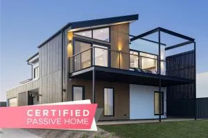 Eco-Luxe Retreat - Certified Passive Home - ستراثالبين