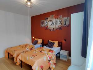 Appartements Appartement en centre ville - 5 min de la Gare - 62 m2 - 1 a 6 pers : photos des chambres