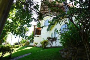 Ocean-View Villa in Cerromar Private Pool 5 min to El Tunco Surf City