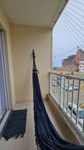 Apê Pé na Areia 2 Quartos - na Praia dos Milionários - Piscina, Academia, Ar Condicionado e Estacionamento - Wi-Fi 350MB