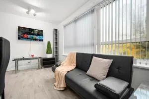 Solihull Retreat- Apartment in Heart of Birmingham- Jlr, Nec , Airport , Wifi , Netflix - 索利赫尔