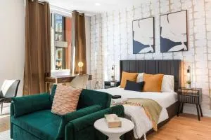 Prime NoLibs, by Fishtown, Lux Queen Bed, Sleep 3 - Maple Shade