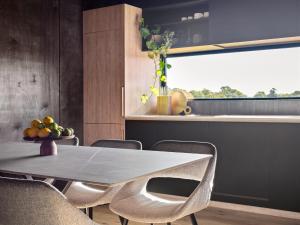 Samphire Chalet Tuart - Luxury Amidst Nature