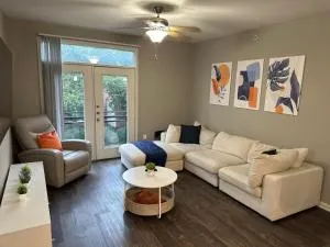 Spacious 1400sf 3bed 2bath Apartment - 谢普顿